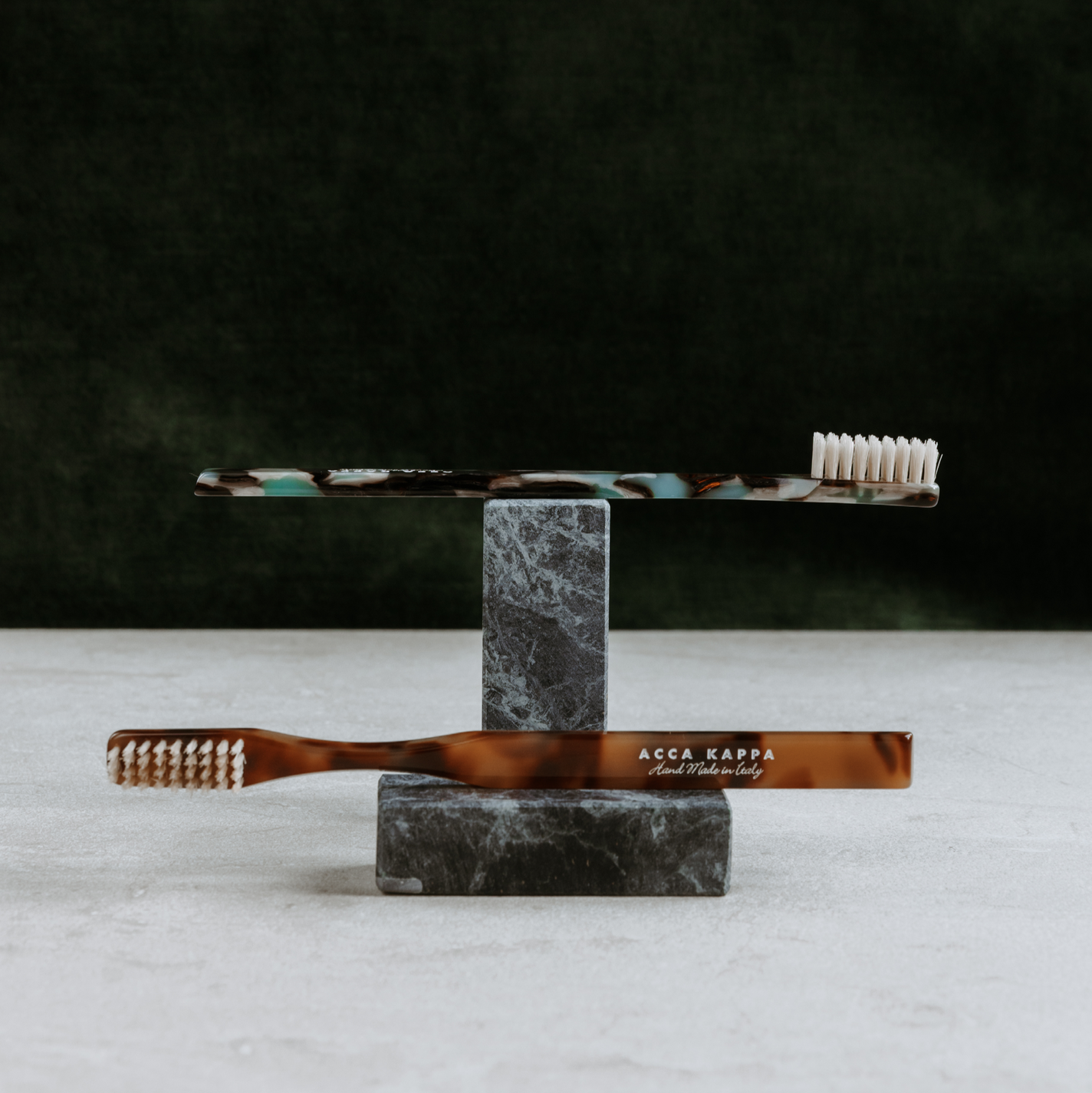 Acca Kappa Tortoise Shell Toothbrush - Havana & Green