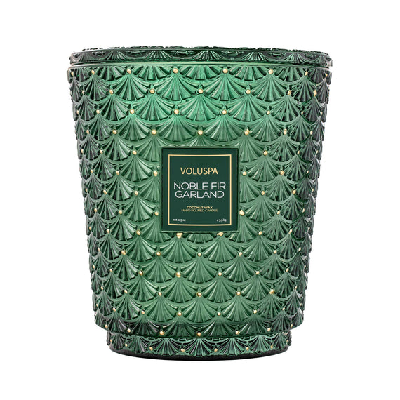 VOLUSPA Noble Fir Garland 250hr Hearth Candle