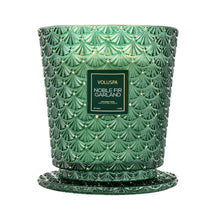 VOLUSPA Noble Fir Garland 250hr Hearth Candle