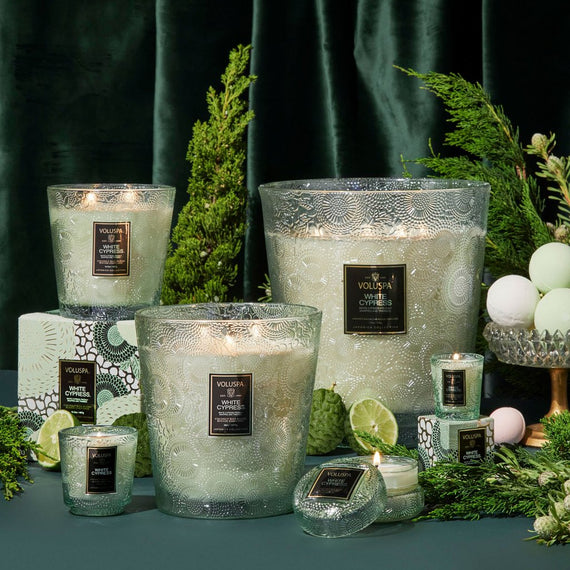 VOLUSPA White Cypress 250hr/3.5kg Hearth Candle